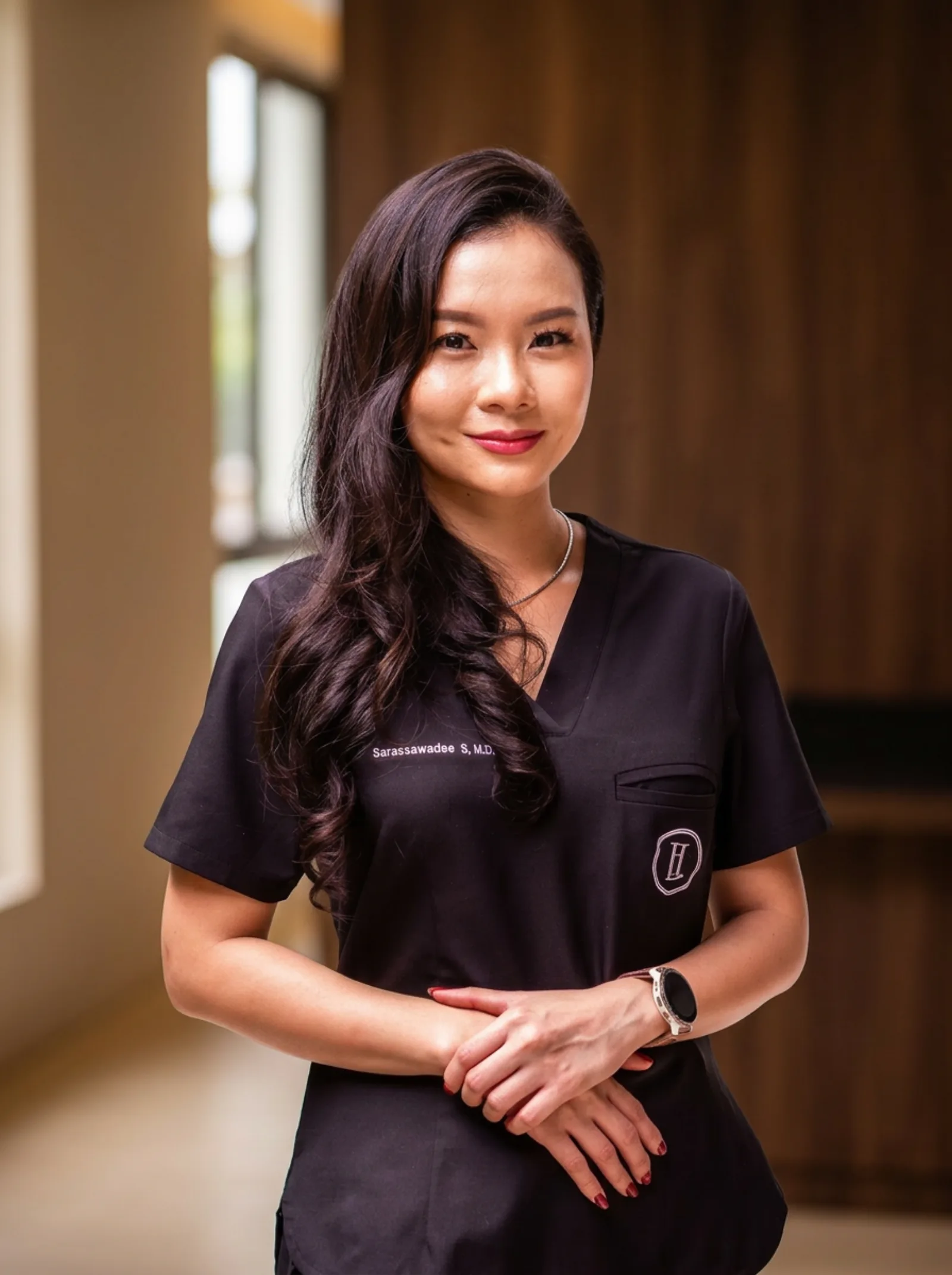 Dr. Sarassawadee Suwanjinda (Petch)