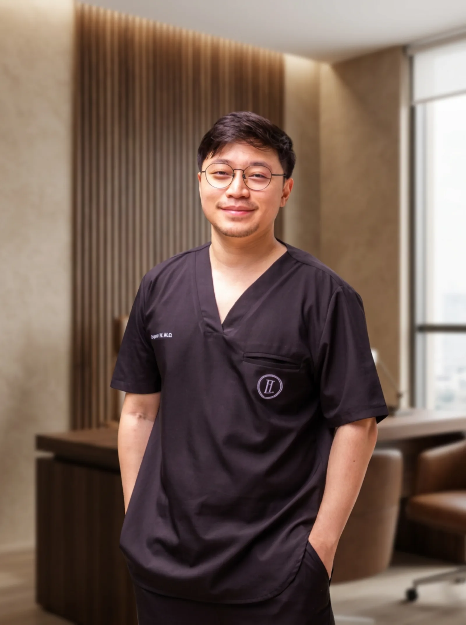 Dr. Napat Hunsajarupan (First)