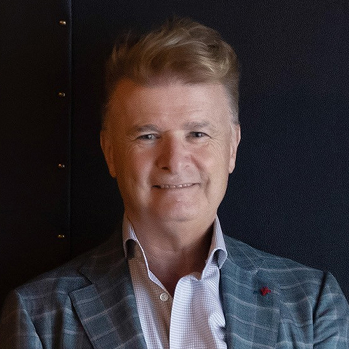 Dr. Emilio Raimondo